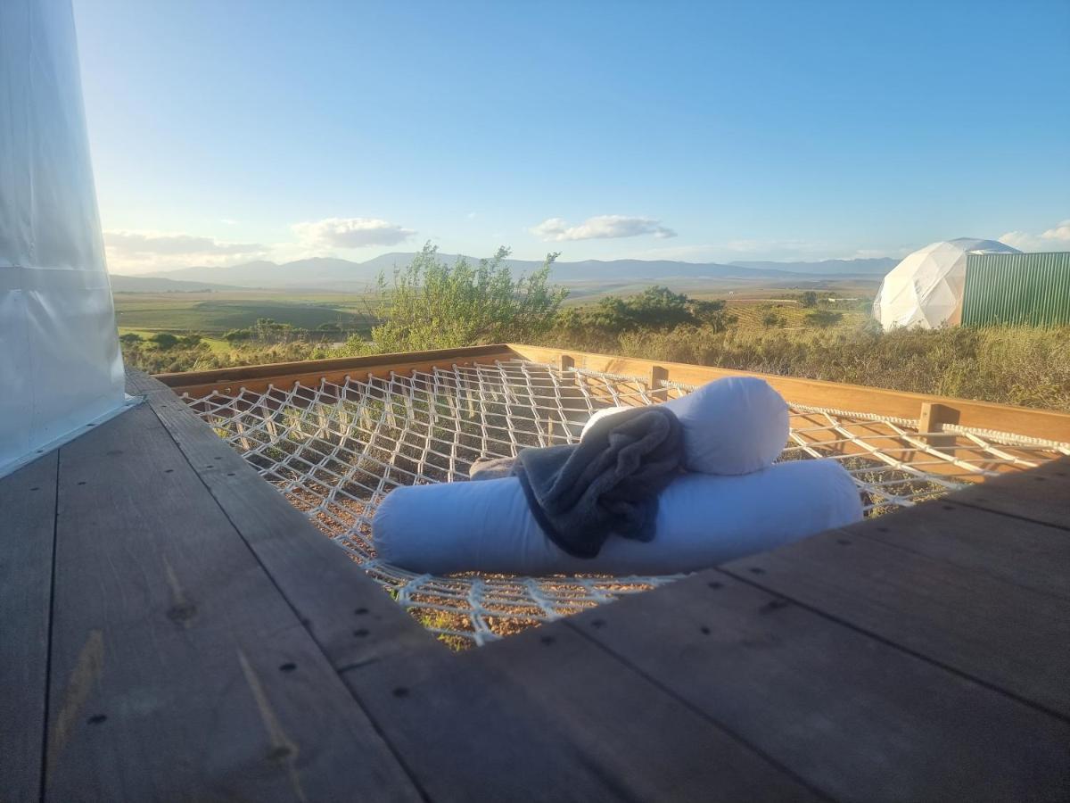 Hotel Pom Gratz - Ecodomes à Hartebeesrivier Extérieur photo